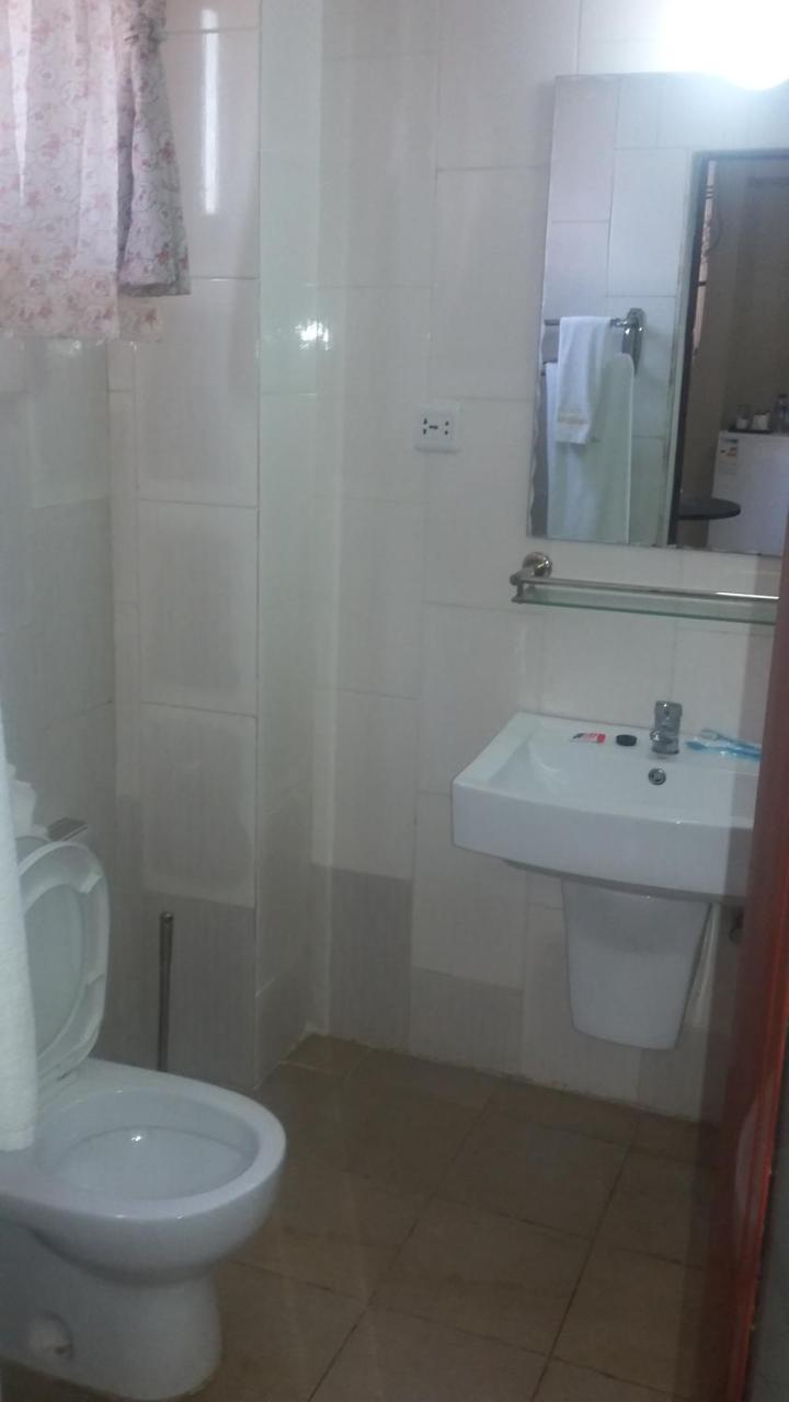 Corina Hotel Μονρόβια Εξωτερικό φωτογραφία